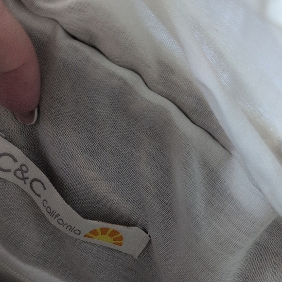 C&C California  Woven Tote - Picture 5 of 9